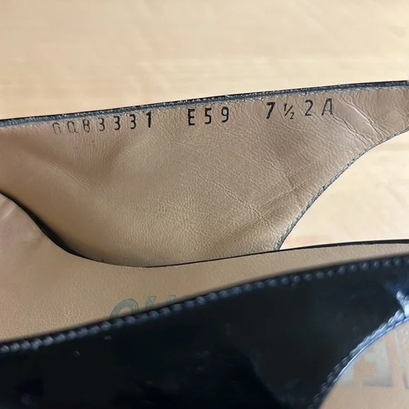 SALVATORE FERRAGAMO Sling Back Kitten Heel Open Toe Sandal Shoe - Picture 6 of 8